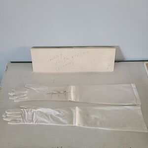 Vintage 1950s Kay Fuchs Opera Gloves